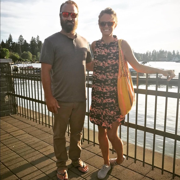 Hi, I’m Stacy. - Picture 1 of 3